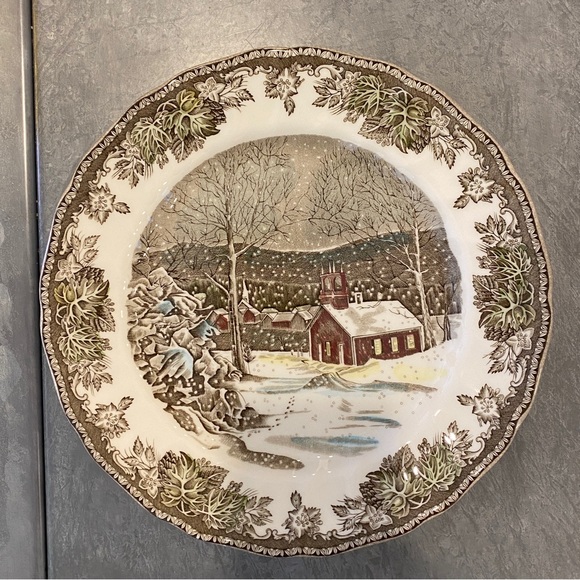 Set of 4 Johnson Brothers Friendly Village Buffet Plates - Picture 2 of 5